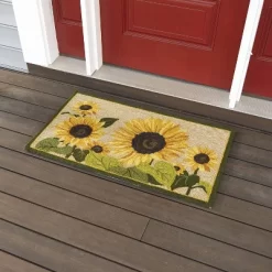 Evergreen Indoor/Outdoor Sunflower Hooked Polypropylene Accent Rug - 24 X 42