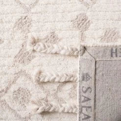 Casablanca CSB203 Hand Tufted Moroccan Area Rug - Safavieh -Northlight Store GUEST 5cf8269a 5817 4cce 8c48 26e11b94a044