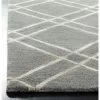 Camille Crosshatch Tufted Rug - Safavieh