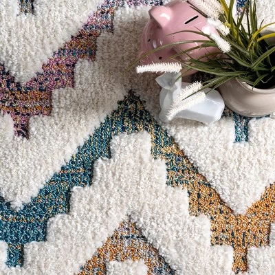 2'8"x8' Rumi High-Low Chevron Tassel Area Rug Beige Runner - NuLOOM 6 2'8"x8' Rumi High-Low Chevron Tassel Area Rug Beige Runner - NuLOOM - Image 6