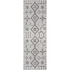 Nicole Curtis Machine Washable Series 1 Bohemian Diamond Motif Indoor Rug -Northlight Store GUEST 9f6fbdec 51bb 4f05 81dc 89945039f389