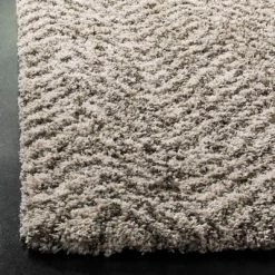 Bridgett Chevron Loomed Rug - Safavieh